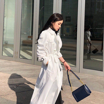 Korean version chic windsuit woman in the middle of spring 2021 new temperament white 100 lapped Bf rear open fork over knee jacket