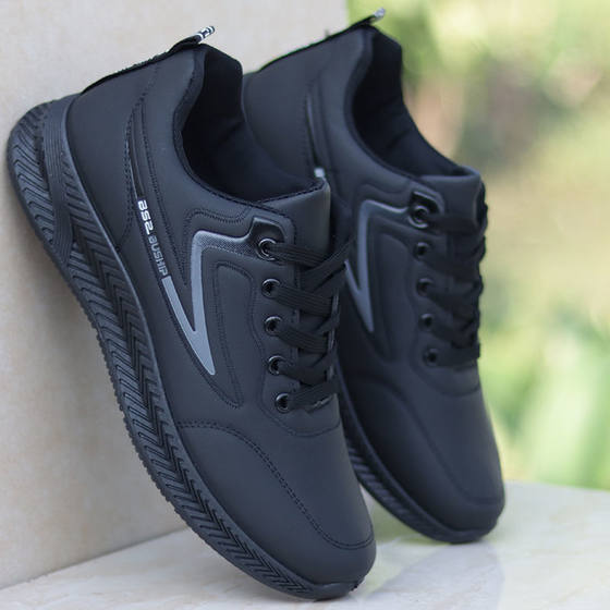 Men's shoes waterproof non-slip shoes trendy shoes autumn and winter new casual shoes soft sole running shoes black leather sports shoes for men