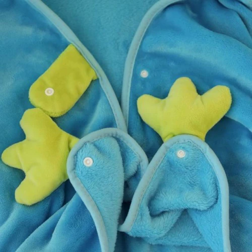 Мультяшный плащ с капюшоном, популярно в интернете