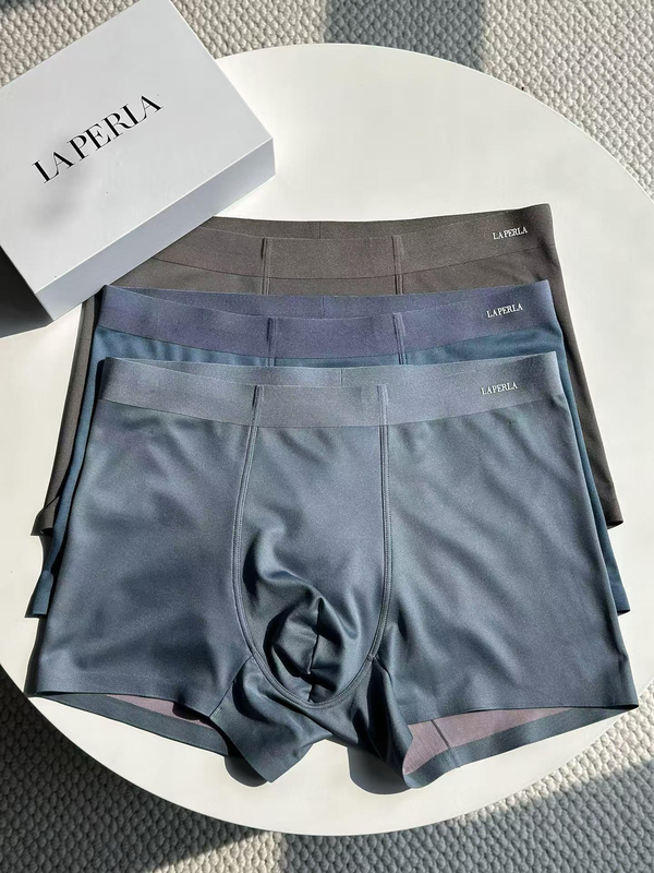 La New Men's Underwear 100S Double-Sided Stretch Modal Cotton Comfortable Breathable Seamless Antibacterial Boxer Shorts