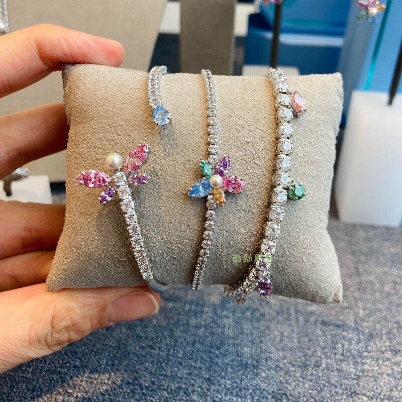 Ariana Grande X Crystal Dragonfly Bracelet Bracelet with Flowing Light Summer Vibrant Accessories Pink and Purple Accessories Ariana Grande X Crystal Dragonfly Bracelet Bracelet with Flowing Light Summer Vibrant Accessories Pink and Purple Accessories