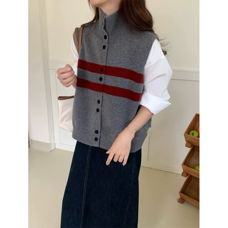 Spring Layered Wear Women's Gray Sweater Vest, 2025 New Style Knitted Vest for Outerwear, Petite Size with a High-End Feel
