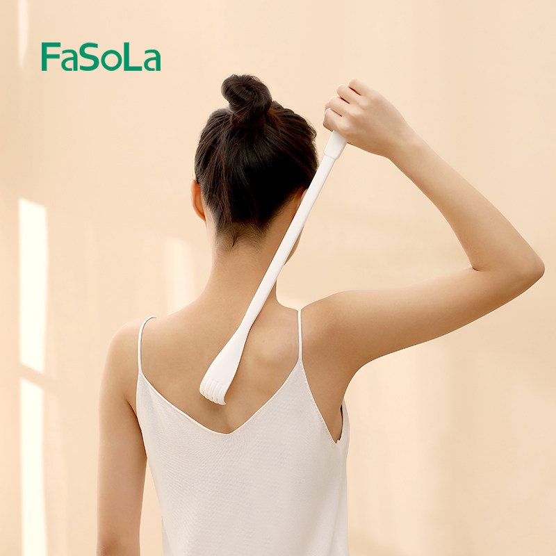 (zero to 100) ticks and scratches without asking the human backer's versatile grip on the back of the body and scratching the itch.