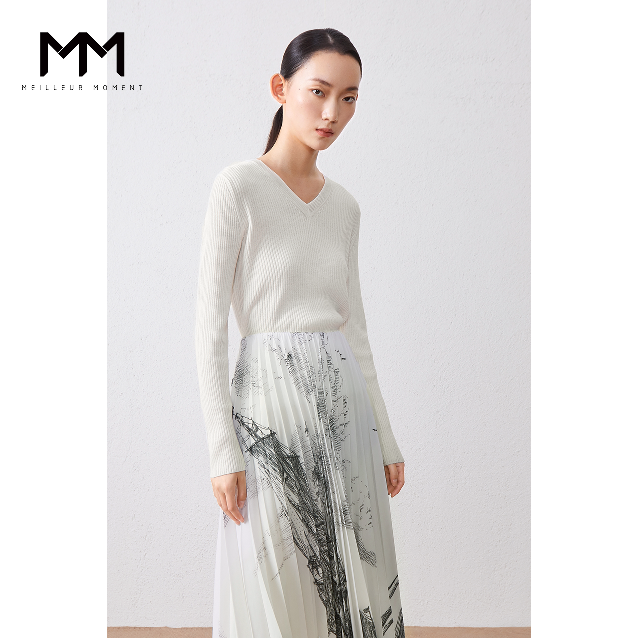 Mall's same style Lemon MM Autumn New Ice Silk Loose-loose V Collar Long Sleeve Minimalist Hitch-weaters 5B8132241