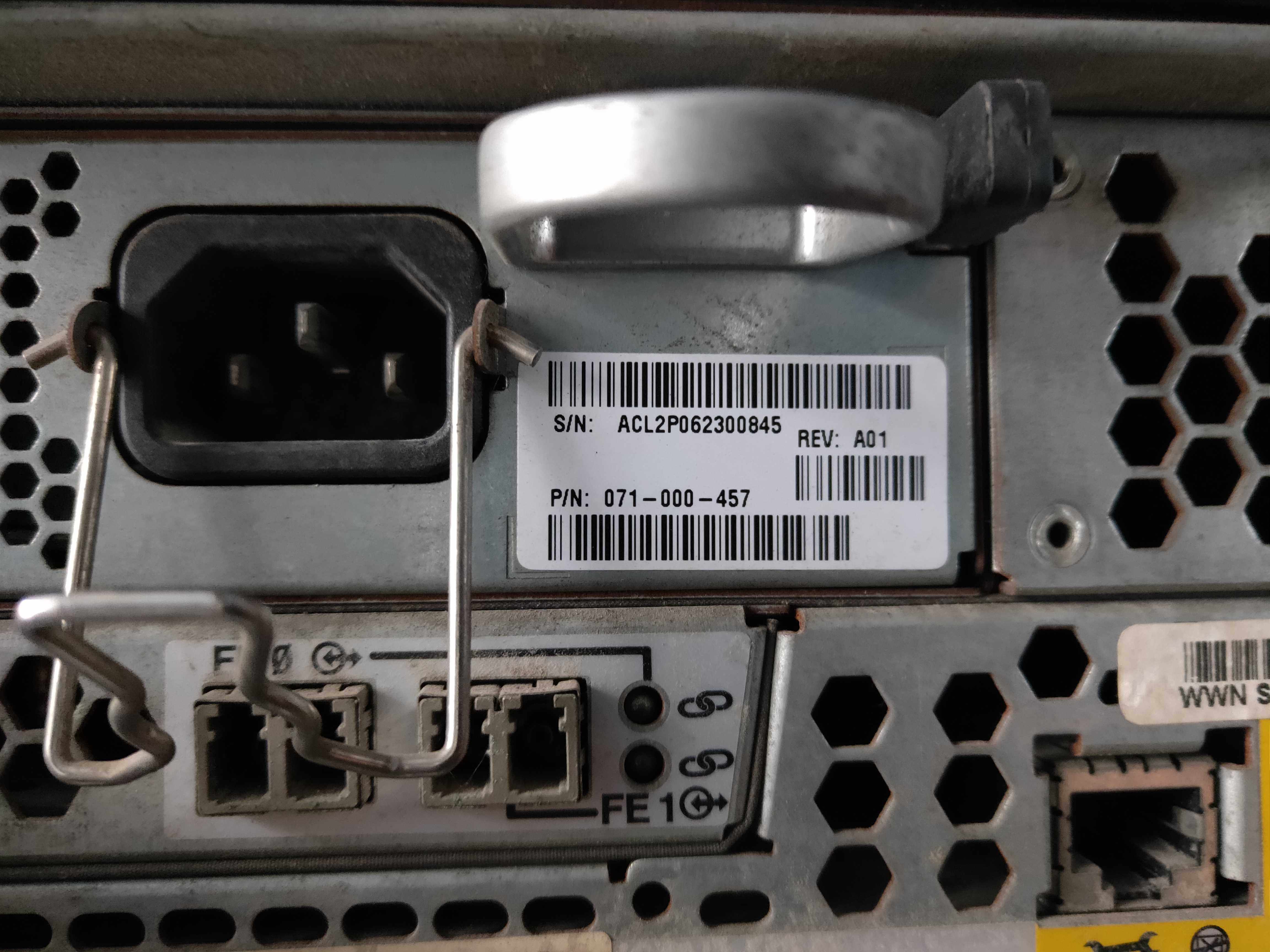 DELL EMC AX100 AX150 storage cabinet power supply AA23950 KK076 071-000-457