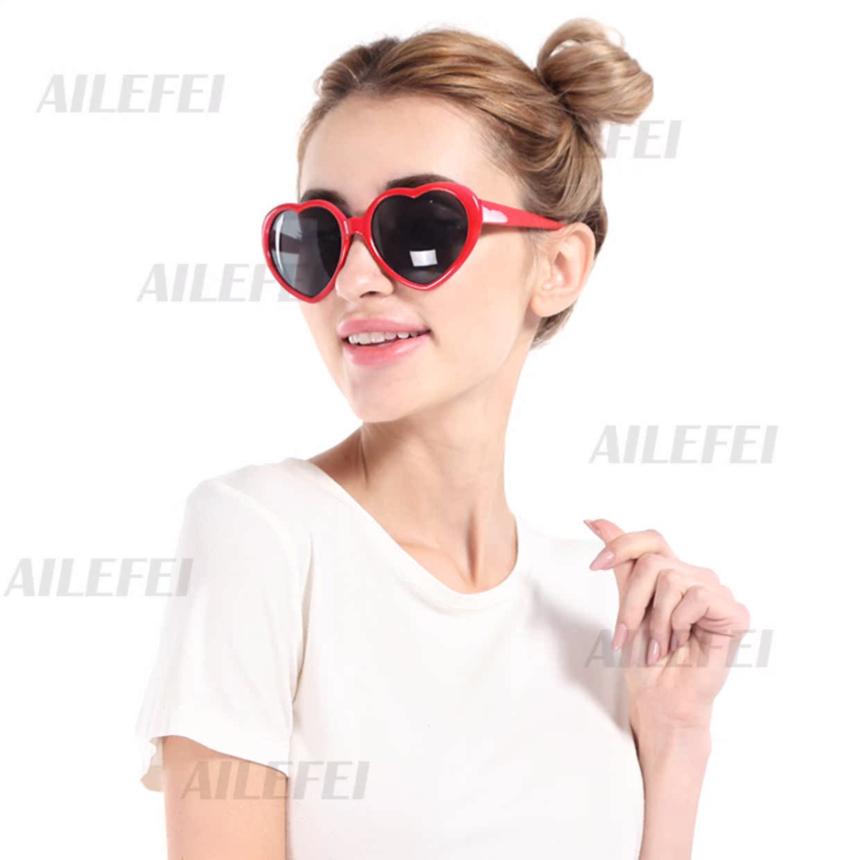 Lefe Party Red Love Heart hình kính râm Kính du lịch Ảnh vui nhộn Party Party Kính kính thời trang
