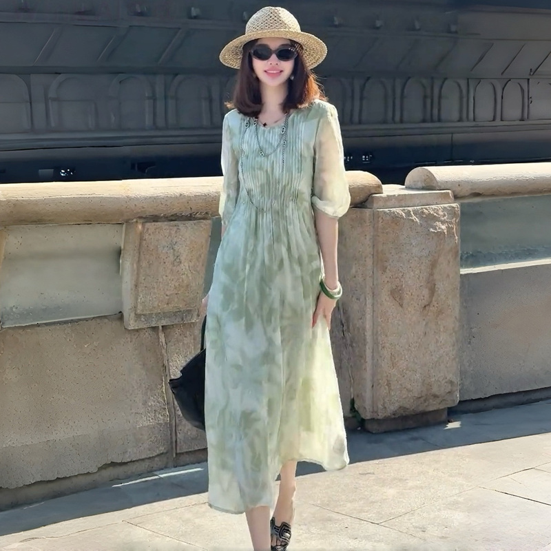 High-End Tencel Dress for Women, Summer 2026 New Style, French Style, Slimming, Gentle Style, Green Floral Skirt