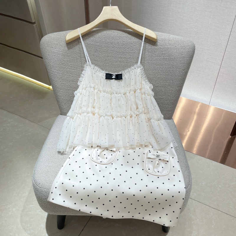 Romantic Girly Style Suit 2026 Summer New French Ruffled Polka Dot Camisole Top and Chanel-Style Skirt