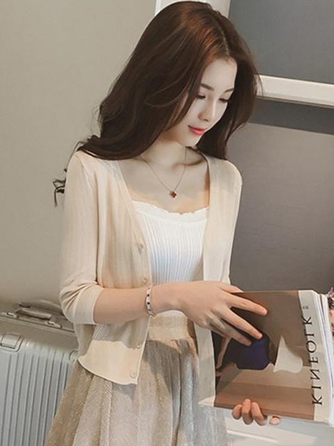 2024 new summer ice silk knitted cardigan women's short air-conditioned shirt short coat small shawl fairy sun protection clothing thin