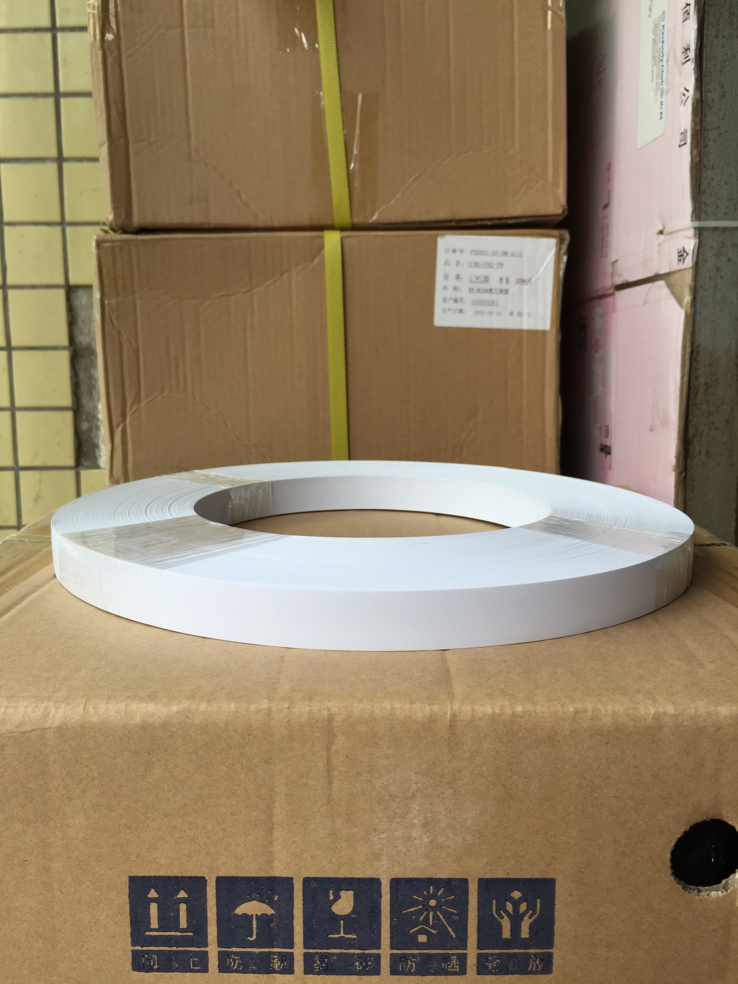 0 9MM thick*20MM wide white gray PVC furniture sealing strip 100 meters one roll