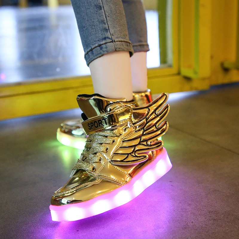 Rechargeable Luminous Shoes for Children, Night-Light Sneakers for Older Boys and Girls, Students' Casual High-Top Flashing Light-Up Shoes Rechargeable Luminous Shoes for Children, Night-Light Sneakers for Older Boys and Girls, Students' Casual High-Top Flashing Light-Up Shoes