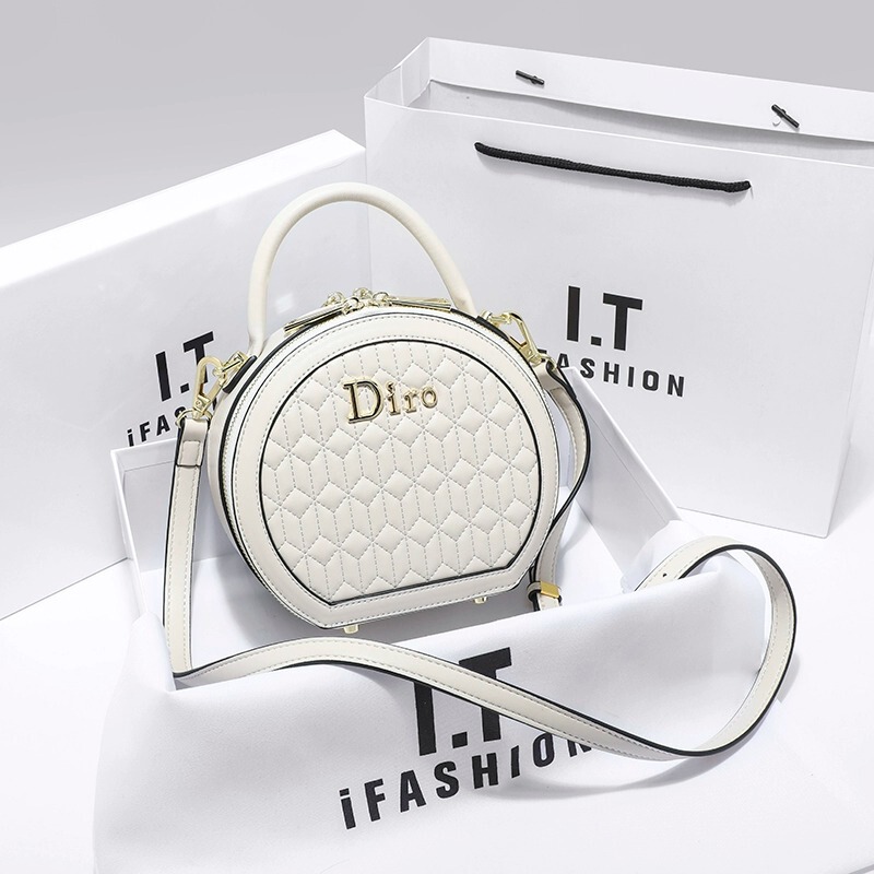 Branded Genuine Leather Round Bag for Women, High-End Handbag, Crossbody Small Round Bag, Versatile Shoulder Bag, 2026 New Trendy Model
