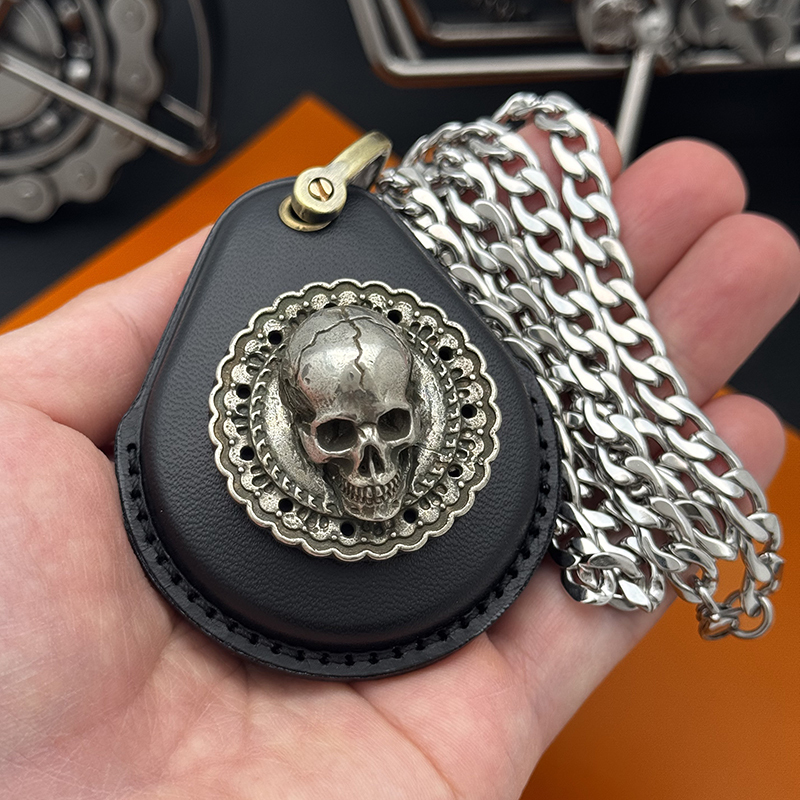 Harley Key Case Titanium Steel Necklace Sensor Key Shell Genuine Leather Key Pouch Suitable for Fat Boy 883 White Copper Skull