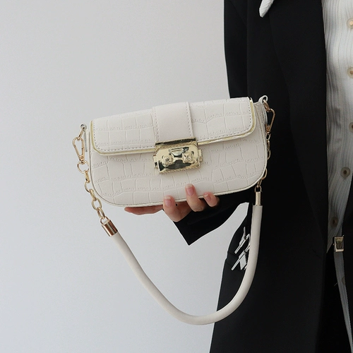 Небольшая сумка подмышку, небольшая сумка, сумка через плечо, сумка на одно плечо