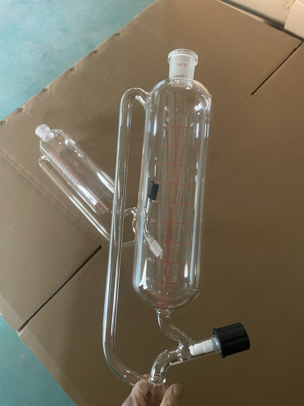 Glass Reactor Constant Pressure Funnel 1L/29*40 Vacuum Top Valve with Scale, Liquid Filling Funnel, Cylindrical Drip Funnel Glass Reactor Constant Pressure Funnel 1L/29*40 Vacuum Top Valve with Scale, Liquid Filling Funnel, Cylindrical Drip Funnel