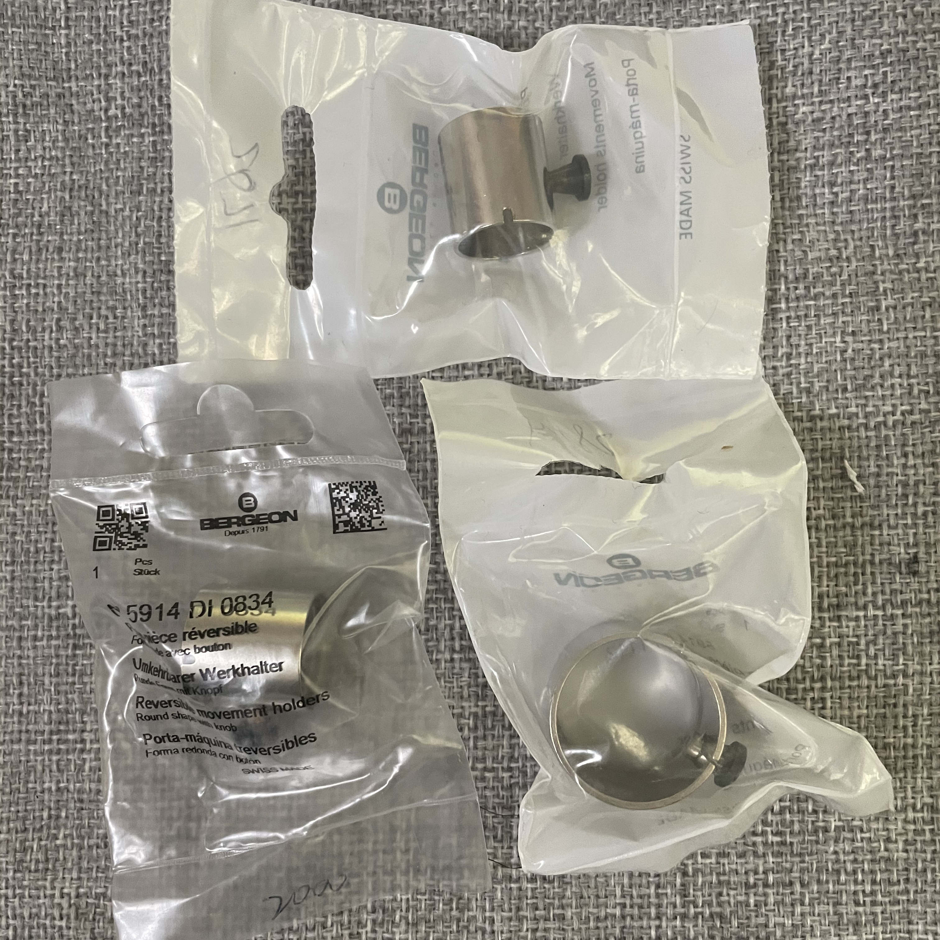 Repair table tool New BERGEON5914 Bilateral use of the core seat 2824 2671 2000 2000 core seat