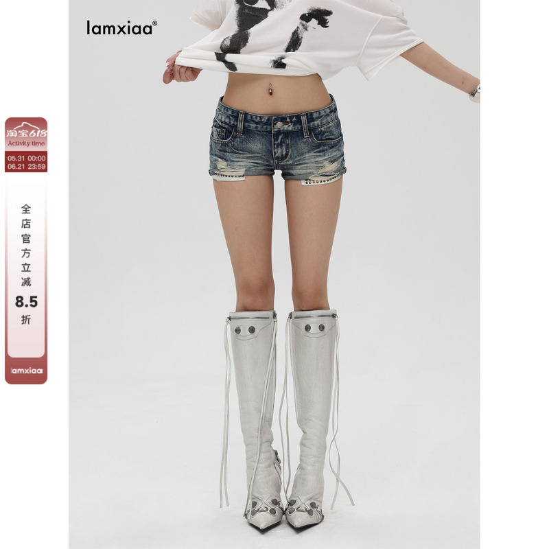 Iamxiaa* Vintage Washed Distressed Rhinestone Studded Pocket Low-Rise Denim Shorts Iamxiaa* Vintage Washed Distressed Rhinestone Studded Pocket Low-Rise Denim Shorts