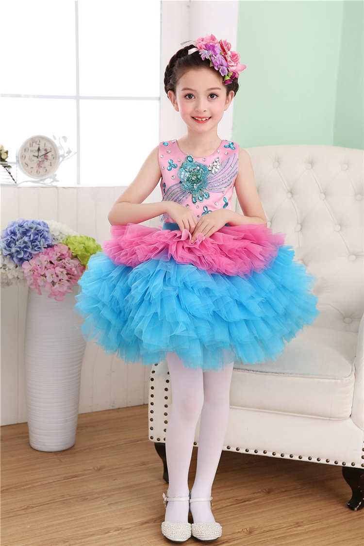 Quần áo biểu diễn mới cho trẻ em, váy xòe, váy công chúa, bé gái, trang phục guzheng, học sinh tiểu học và trung học, hợp xướng đồ bộ bé trai
