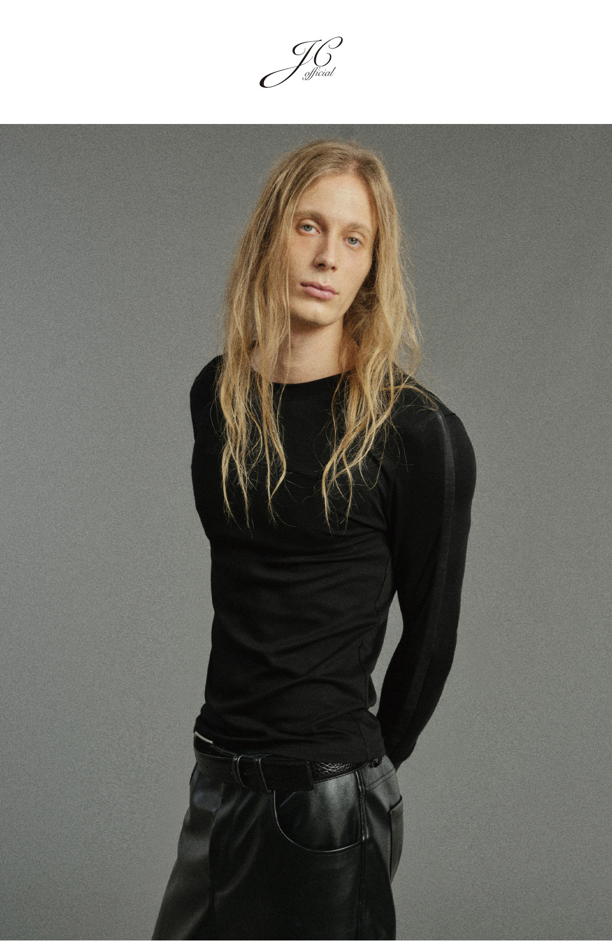 JCAESAR Linear Two-Tone Slim Tee