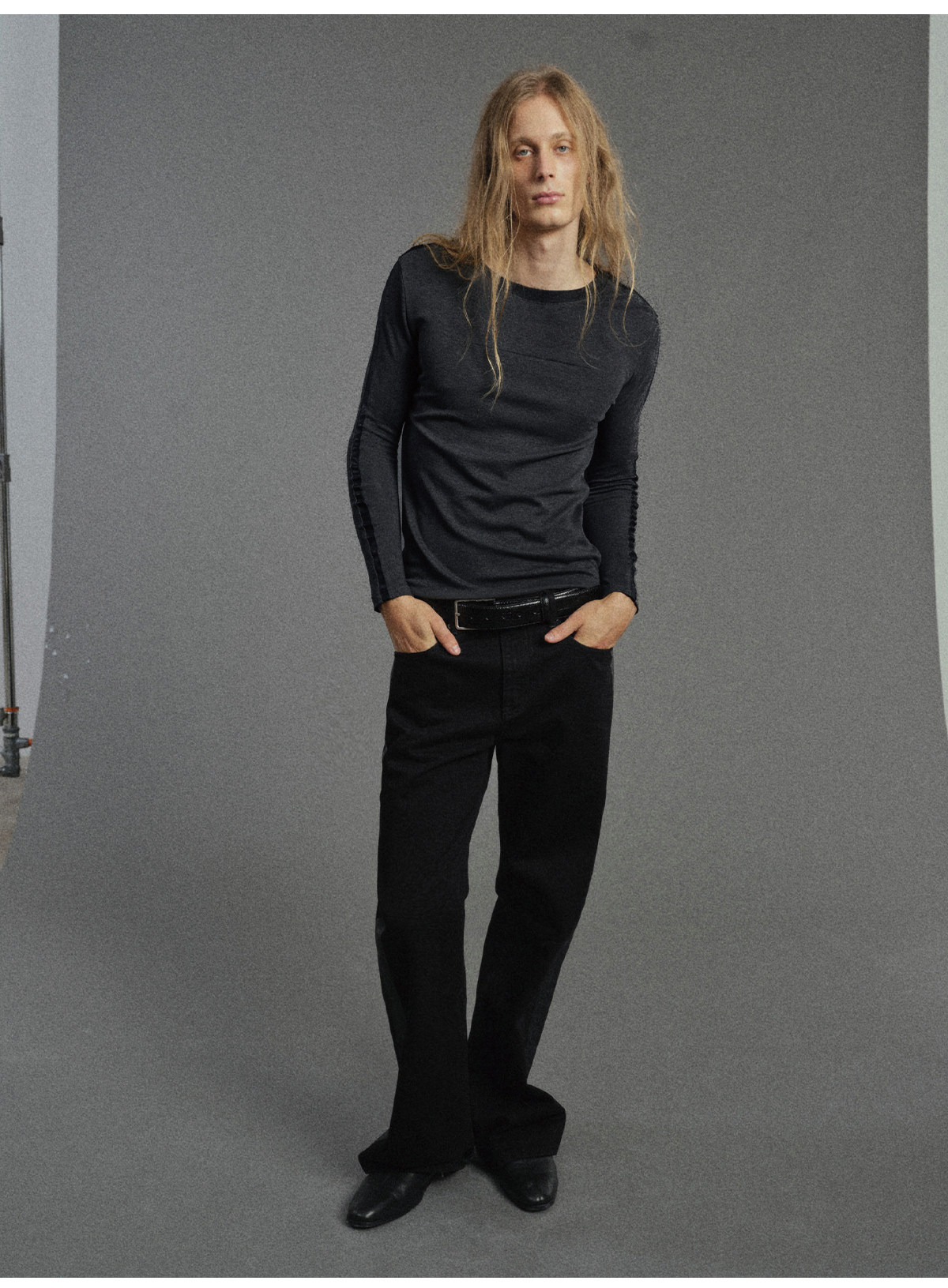 JCAESAR Linear Two-Tone Slim Tee