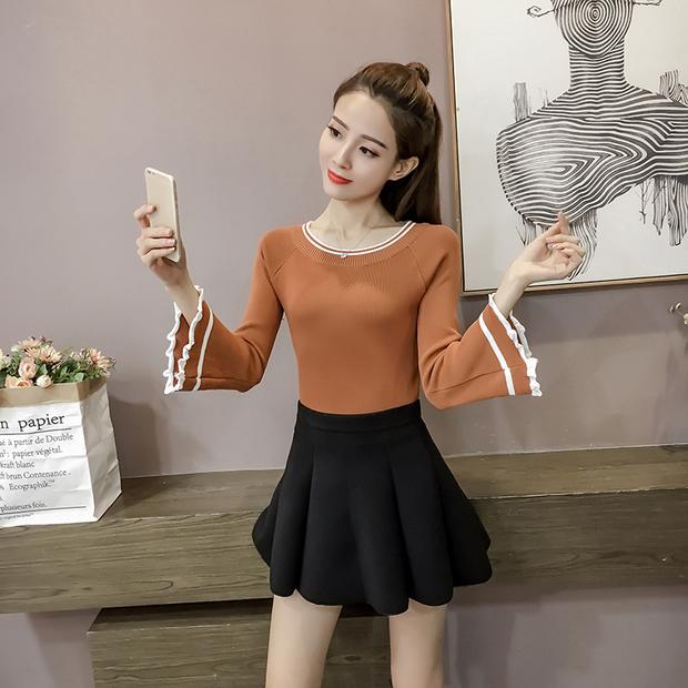 Mùa thu mới phiên bản Hàn Quốc của cổ tròn lượn sóng bên hông tay áo khâu đáy áo len mỏng Áo len dài tay nữ áo len cổ tim