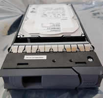 NetApp X412A-R5 SP-412A-R5 108-00227 A1 600G 15K SAS 3 5 hard drive