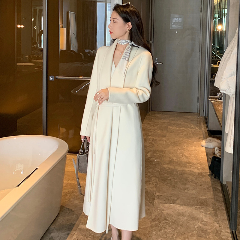 Mika 2021 new white double face cashmere big coat with long version loose autumn and winter high-end wool fur coat