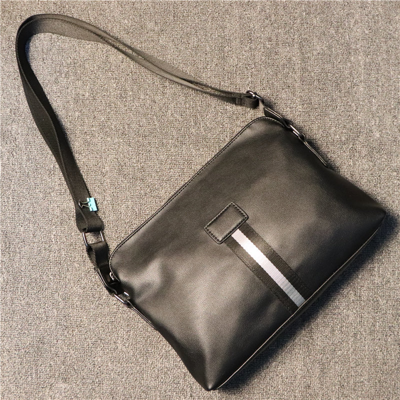Fashion Striped Men's Shoulder Bag 2022 New Japan -Korea Fashion Brand Street Casual Versatile Cross-body Motorcycle Men's Bag