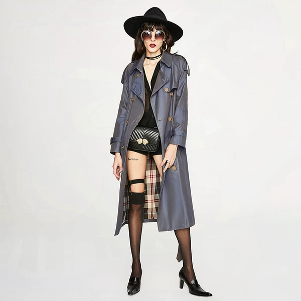 Товары от 高端轻奢女装