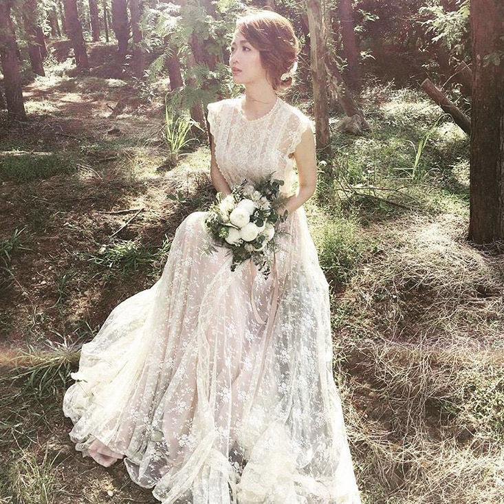 Retro lace wedding dress, lace dress Retro lace wedding dress, lace dress
