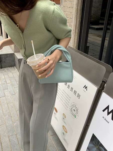 Товары от 黄毛鼠