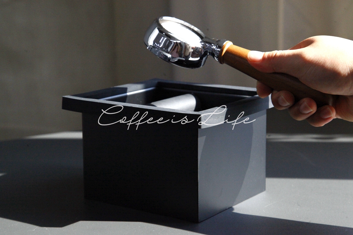 Spot embedded hollow coffee machine grinder knock slag bucket coffee beans coffee powder waste slag bucket knock slag box