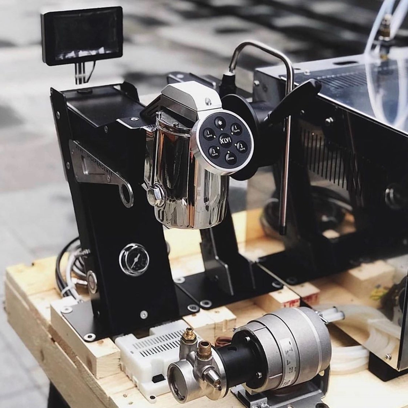 XLVI INDIPENDENTE bench semi - automatic coffee machine saving space temperature pressure control customization