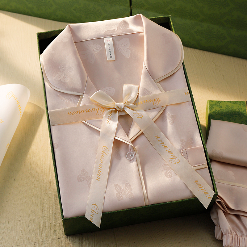 Only Love Summer Three-Piece Silk Pajamas for Women, Spring and Autumn Birthday Gift for Best Friend, Home Wear Gift Box Only Love Summer Three-Piece Silk Pajamas for Women, Spring and Autumn Birthday Gift for Best Friend, Home Wear Gift Box