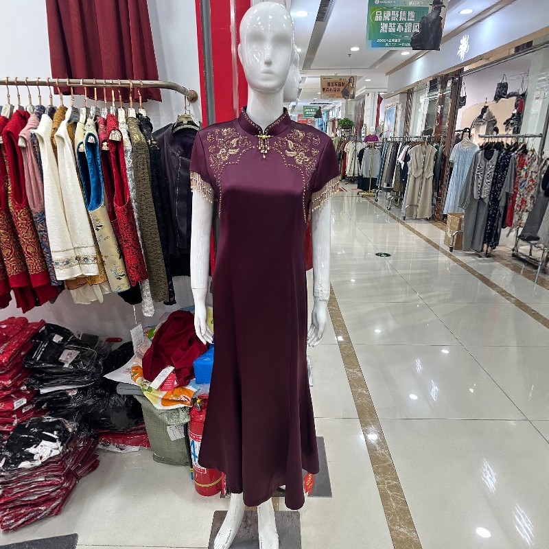 Elegant Young Mother-In-Law Wedding Banquet Dress, Light Luxury Acetate Embroidery Beaded Slim-Fit Mermaid Gown, Mother-In-Law's Toast Dress