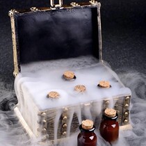 Creative Molecular Cuisine Cuisine Mood Cuisine Tableware Individuality Hotel Clubhouse Dry Ice Smoke Liquid Nitrogen Wood Box Cutlery