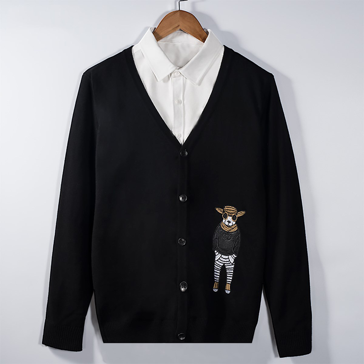 Tide cards 2022 Spring new V-collar sweater sweater men's embroidered knitted sweatshirt pure cotton slim fit jacket sashimi