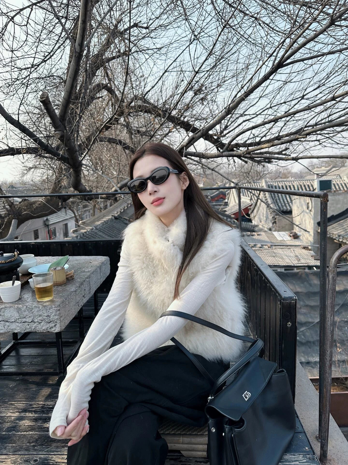 2026 Autumn/Winter New Luxury Imitation Cashmere Fur Vest for Women, Short Eco-Friendly Fur Integrated Furry Coat