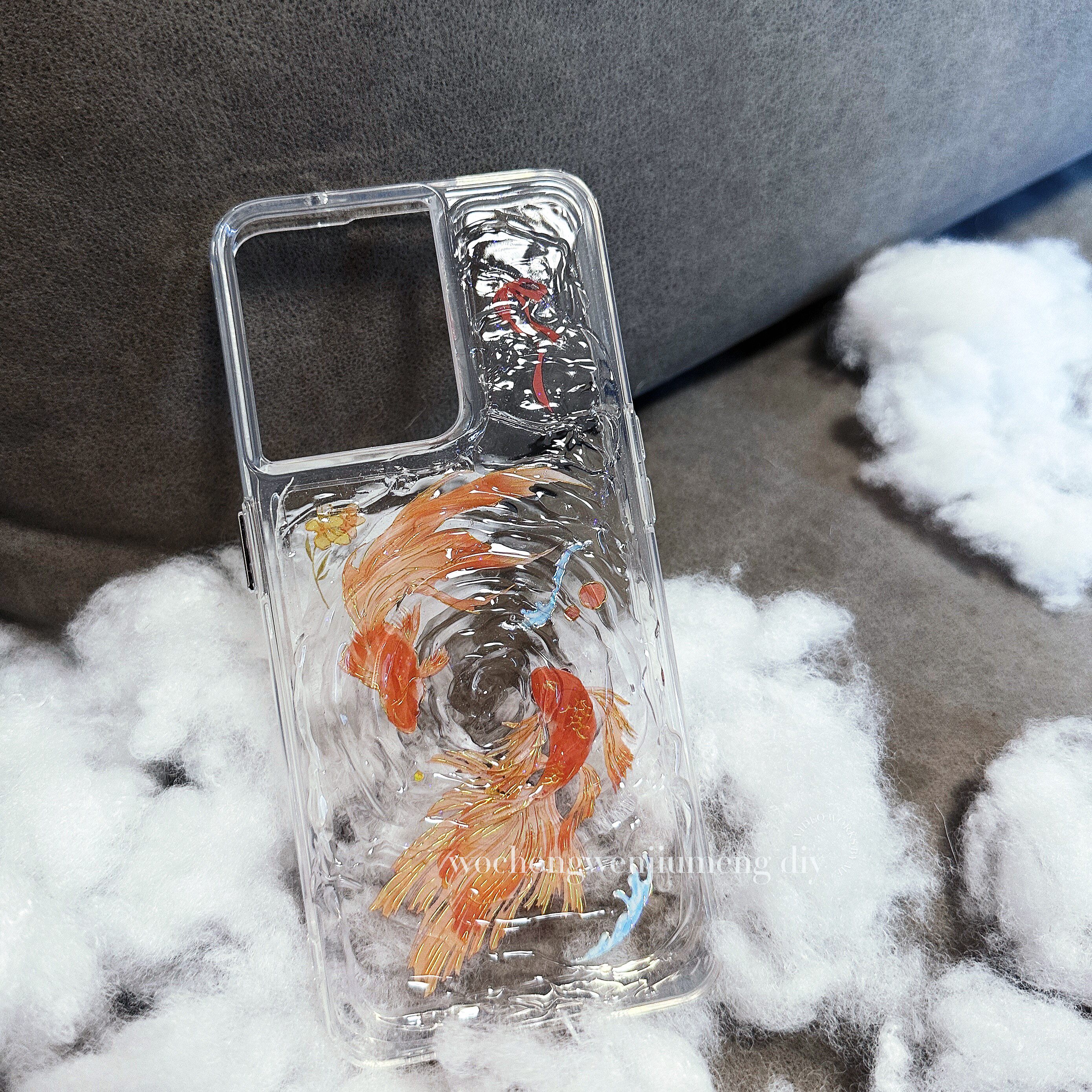 Want to raise only fish in hand shell in original Merchants Corrugated Brocade Carp Shell Apple 15 Huawei mate60, etc.-Taobao