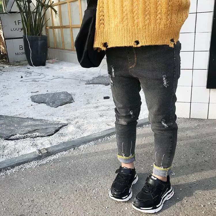 Quần bé gái cotton co giãn 2019 bé gái mới chân hoang dã 1-2-3-4-5 tuổi quần jean ống rộng bé gái xuân hè