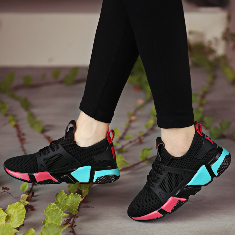Black Badminton Shoes Play Volleyball Sneakers Women Shoes Shock Absorbing Non-slip Wear and Breathable Professional Training Shoes Tennis Shoes