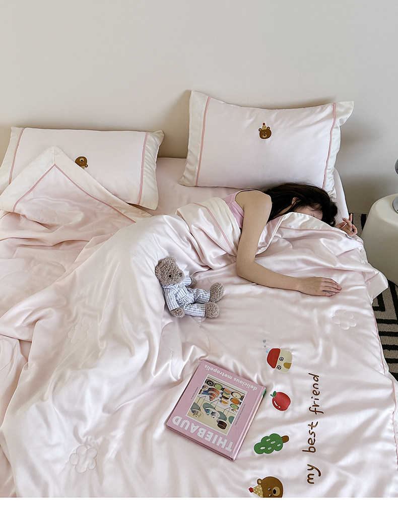 Химические волокна 凉感丝滑宝宝空调被！夏季新款卡通儿童夏被轻奢60支天丝空调被