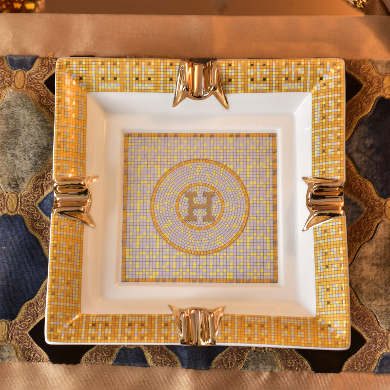 Hブランドのプレミアム北欧スタイルの軽量高級セラミック灰皿、クリエイティブでトレンディなブランド、ミニマリストKTVスタイル、ラージサイズ、Shima Love Cigar。