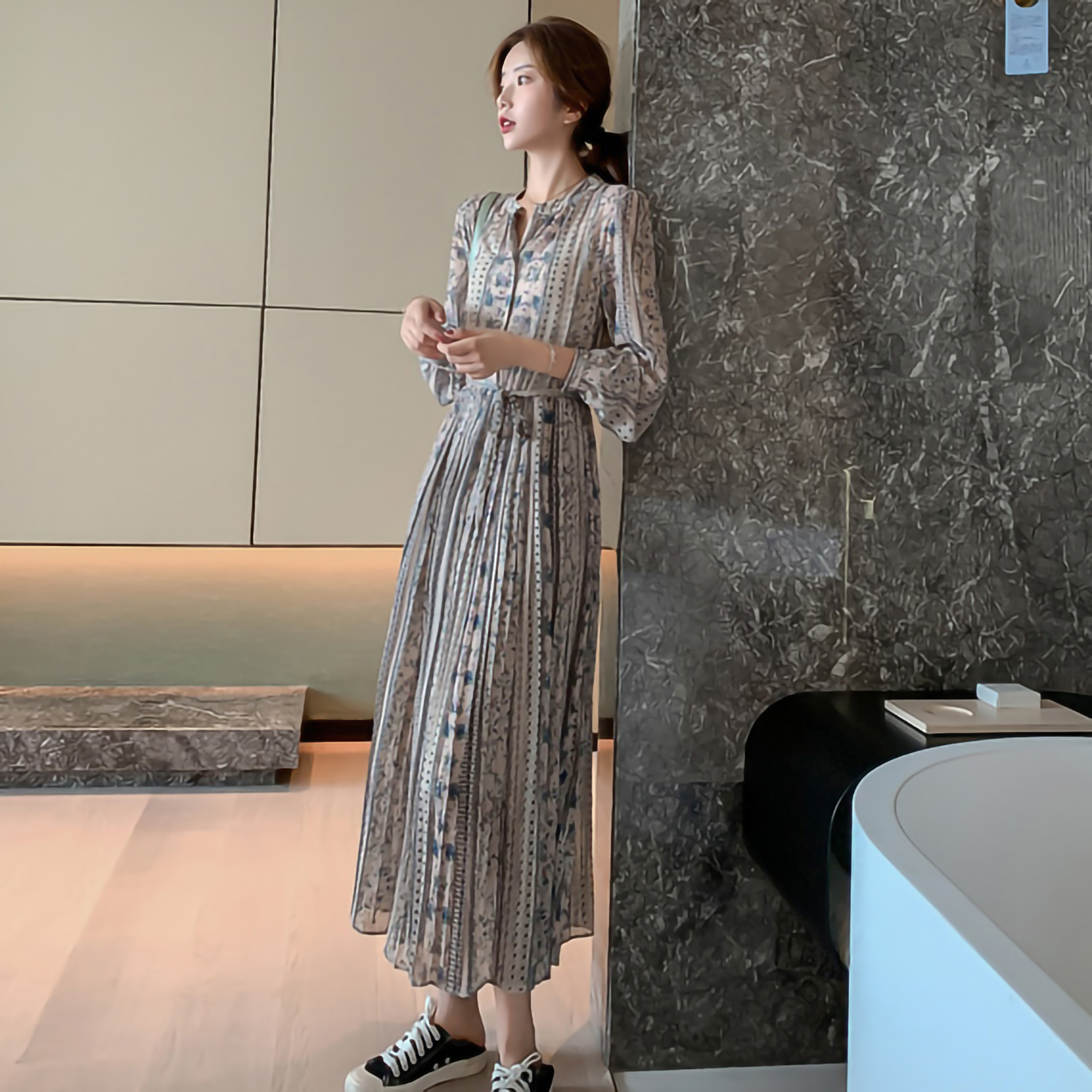 衣服面料很重要!这几款材质让你惊艳十足11
