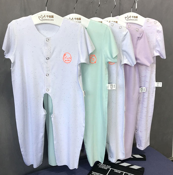 With the mind cut baby No marks MoDel even body clothes newborn Summer thin Baby short sleeves Harvest climbing clothes
