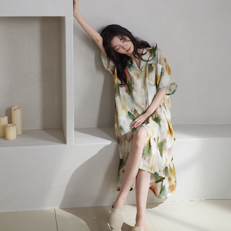 Nightgown for Women, Summer Short-Sleeved Ice Silk Lemon Tie-Dye Print Mid-Length with Chest Pad, Thin Pajamas That Can Be Worn Outside as a Robe Nightgown for Women, Summer Short-Sleeved Ice Silk Lemon Tie-Dye Print Mid-Length with Chest Pad, Thin Pajamas That Can Be Worn Outside as a Robe