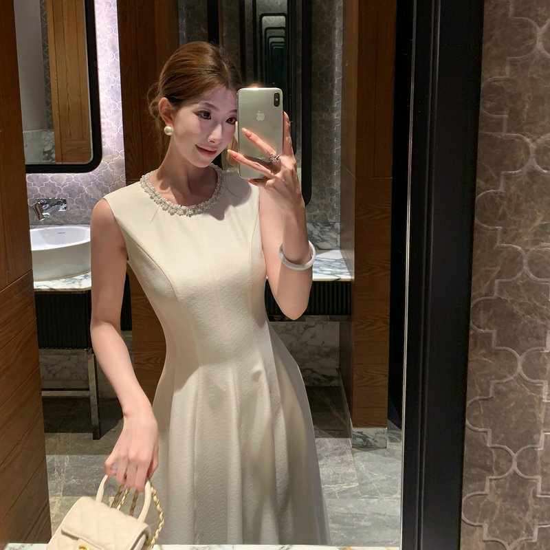 Feb7 White Dress for Women 2026 Summer Waist-Cinching Formal Dress with Large Hem Sleeveless White Long Dress Birthday Dress Feb7 White Dress for Women 2026 Summer Waist-Cinching Formal Dress with Large Hem Sleeveless White Long Dress Birthday Dress
