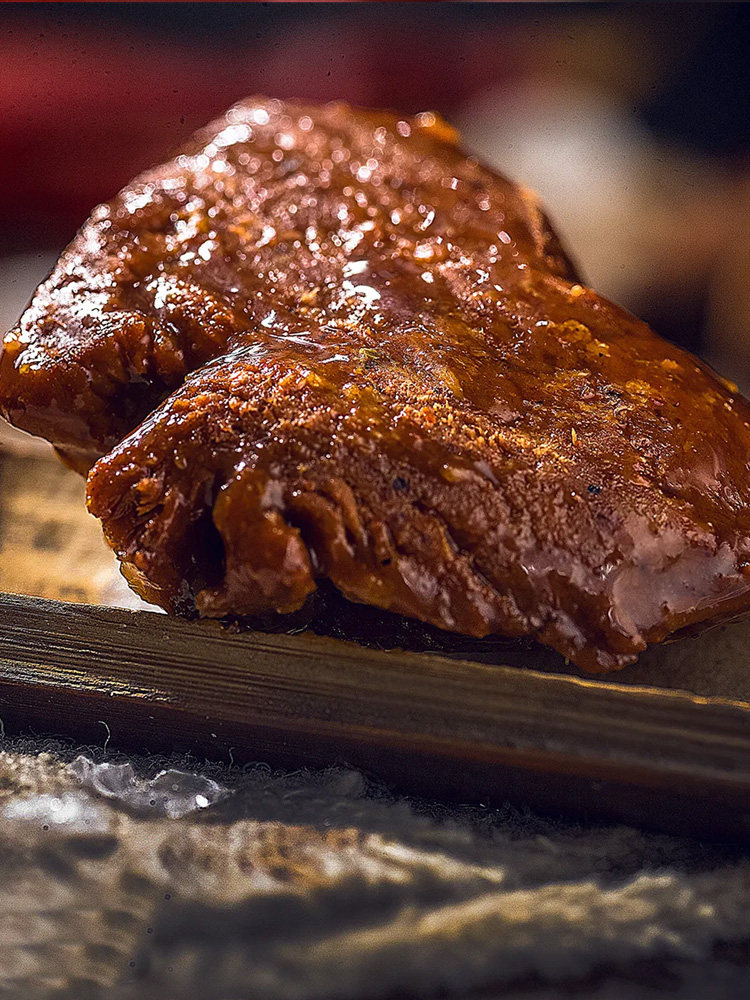 Bahrhu Lamb Jerky Is an Authentic Inner Mongolia Specialty, Hand-Shredded Lamb Jerky, Fresh and Ready-To-Eat Vacuum-Packed Snack