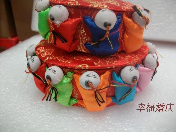 Guangdong Hong Kong wedding supplies proud traditional customs female family dowry Wangjia 8 boys 12 boys needlework box grandson bag