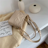 Бежевый, маленький